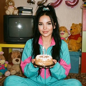 В стиле 90х