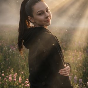 Атмосфера референсной фотографии, volumetric lighting, god rays piercing through mist, atmospheric haze, epic lighting, cinematic dust, octane render