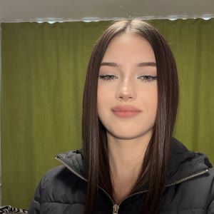 Замени человека на видео на человека с фото