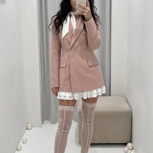 ((ultra realistic mirror selfie, 8K, RAW, high detail, natural skin texture, no AI look)) 
 
IMPORTANT: 
use provided image as STRICT reference for pose, outfit and composition   
preserve 100% facial identity, proportions and skin tone   
no beautificati