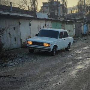 Затанируй авто , сними номера