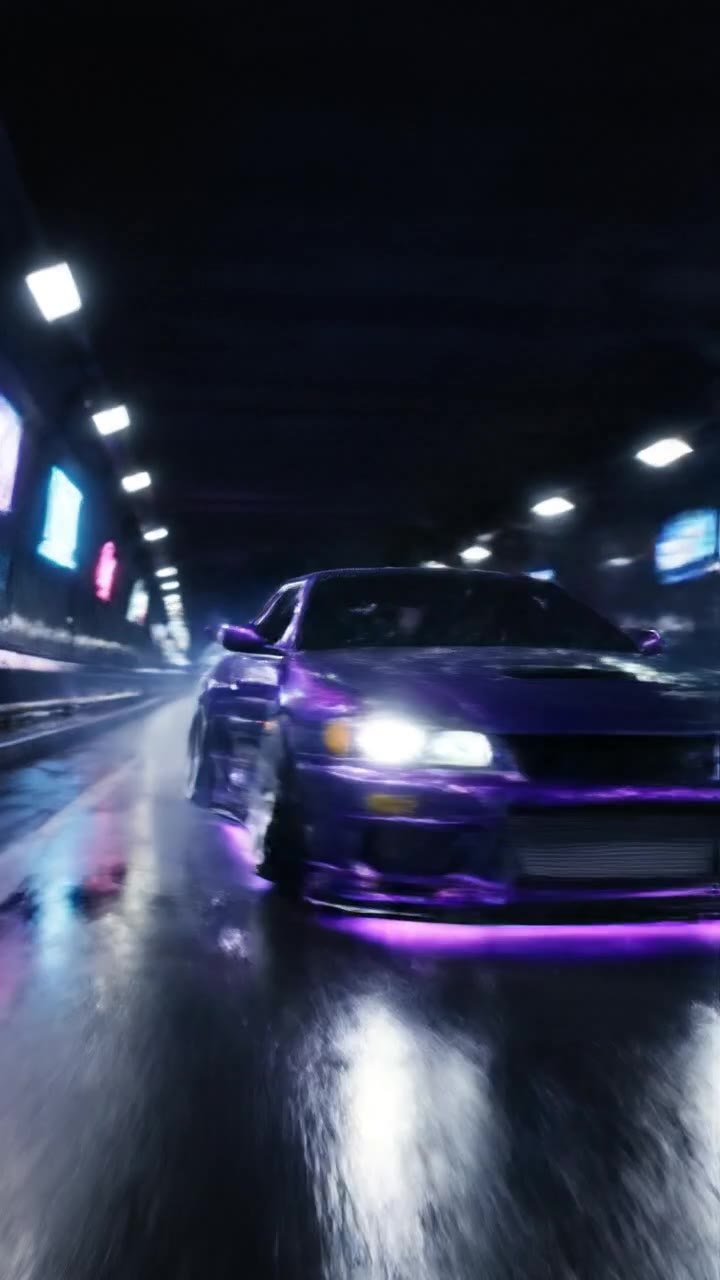 Промпт:

«Динамичное видео про ночной дрифт. Автомобиль: заниженный Nissan Skyline R34 с неоновой подсветкой днища. Место действия: мокрый городской туннель с неоновыми вывесками.
Сцены:

Статичный кадр: машина стоит в глубине туннеля, фары включены, капл